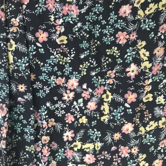 - New Floral Midi Skirt - Picture 3 of 6